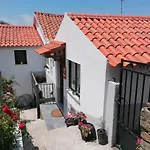 Casinha Da Deolinda Holiday home