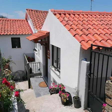 Casinha Da Deolinda Ferienhaus