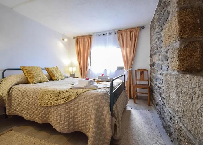 בית נופש Casinha Da Deolinda *