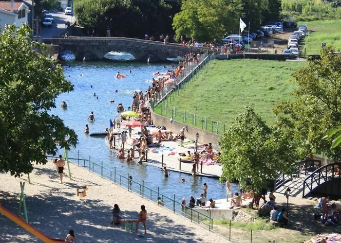 בית נופש Casinha Da Deolinda *